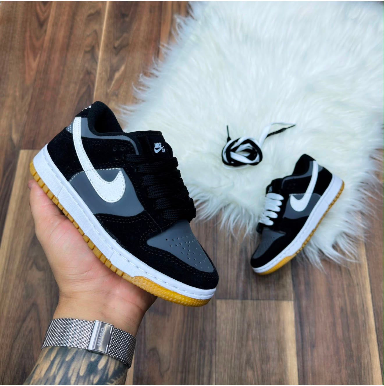 Tênis Nike dunk cinza com preto (26 ao 33)