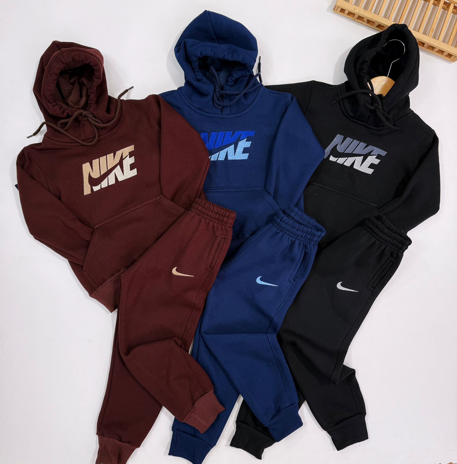 Conjunto de moletom 3 cabos bordado - Nike