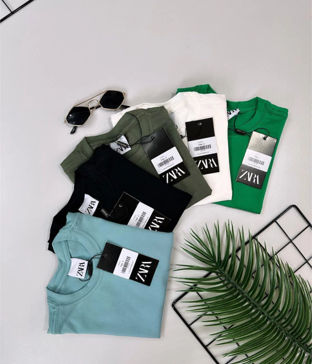 Camiseta algodão com elastano básica - Zara