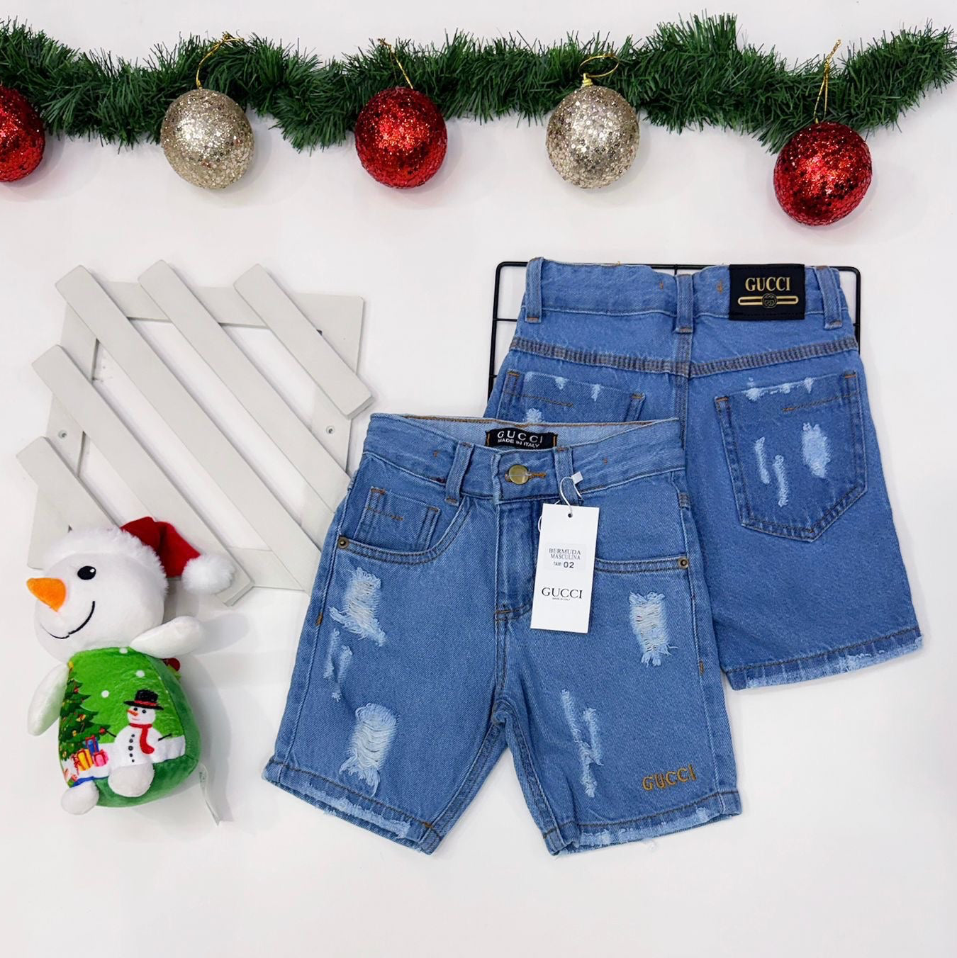 Bermuda jeans rasgadinha com ajuste interno - Gucci