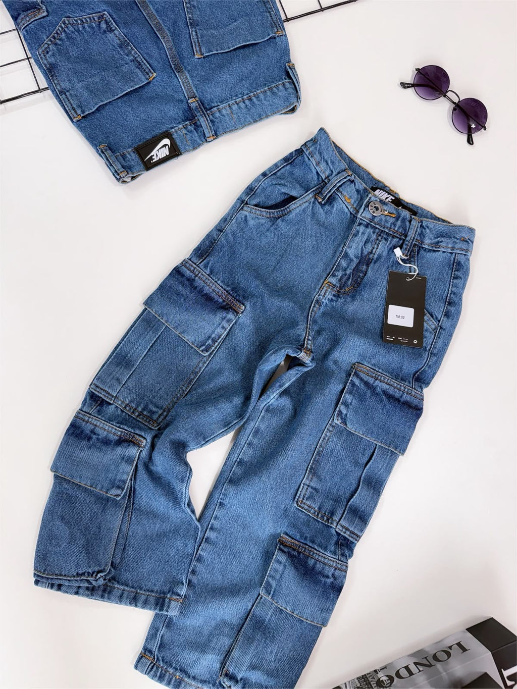 Calça jeans despojada com ajuste interno - Nike