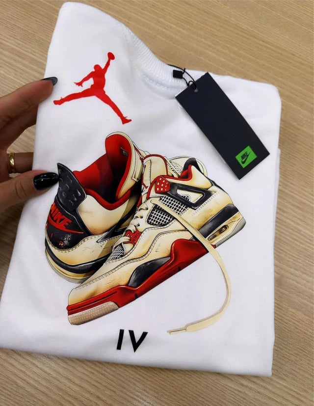 Camiseta suedine bordada na frente e estampada nas costas - Nike x Jordan