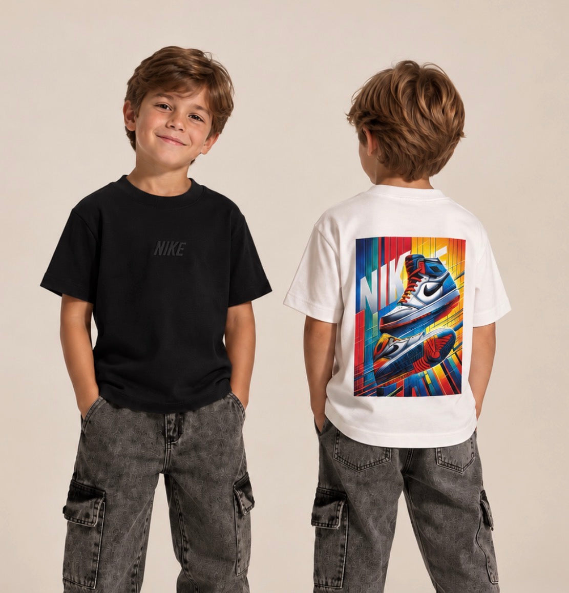 Camiseta suedine bordada na frente e estampada nas costas - Nike
