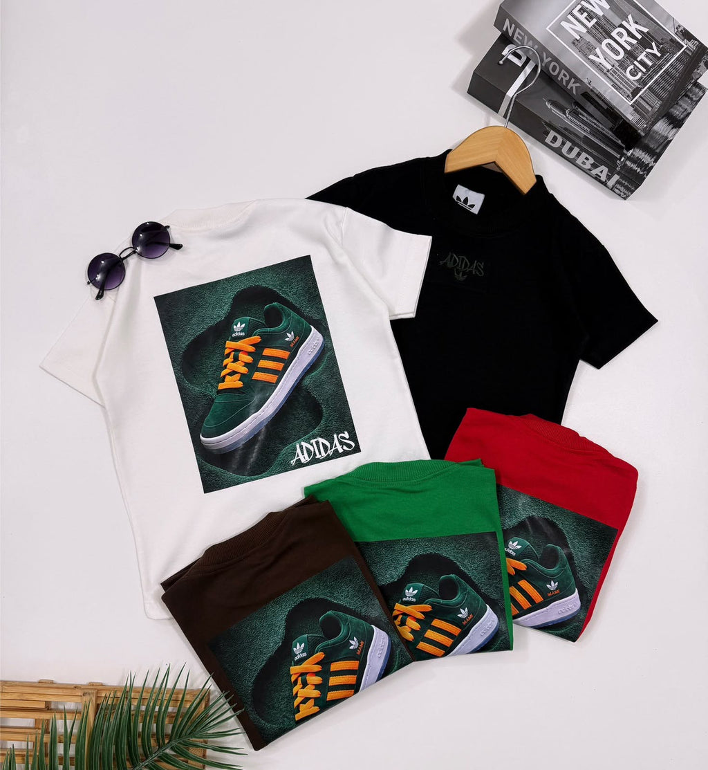 Camiseta suedine bordada na frente e estampada nas costas - Adidas