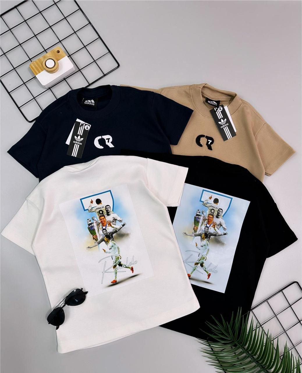 Camiseta suedine bordada na frente e estampada nas costas - Adidas x CR7