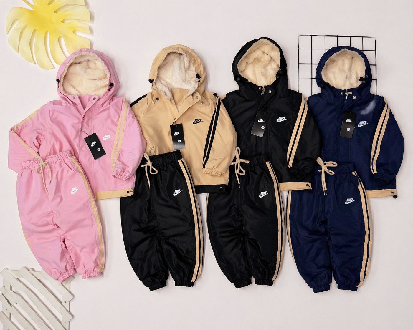 Conjunto de tactel todo peluciado por dentro - Nike