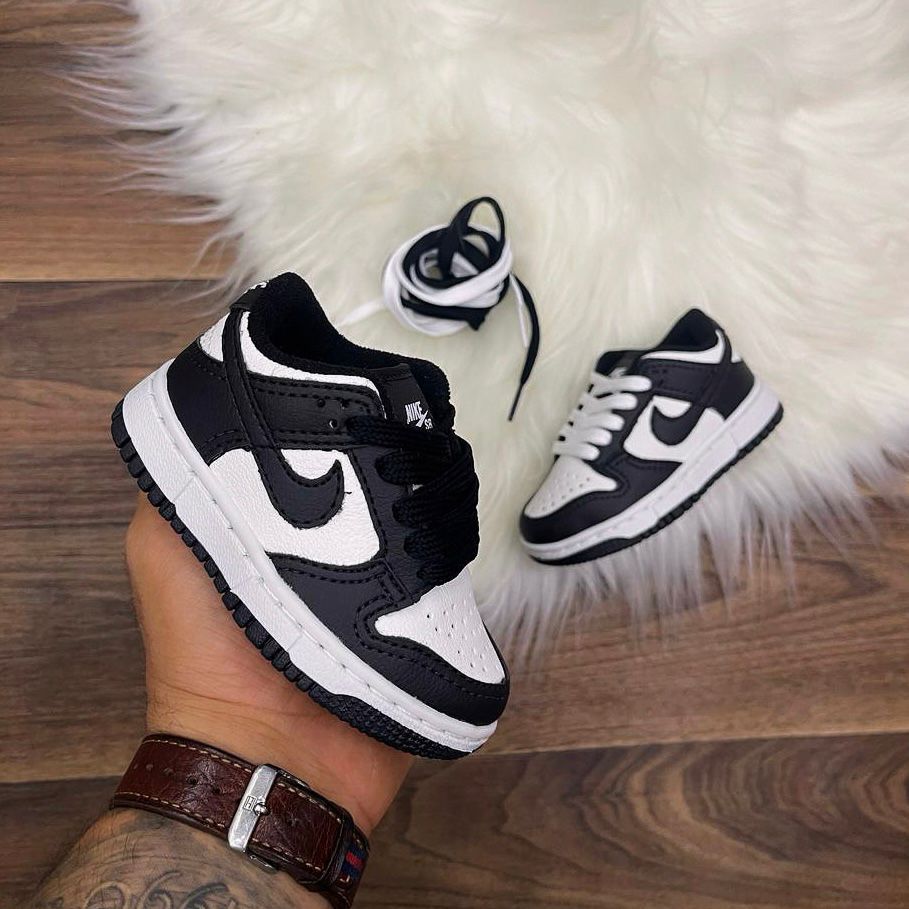 Tênis Nike dunk panda (21 ao 33)