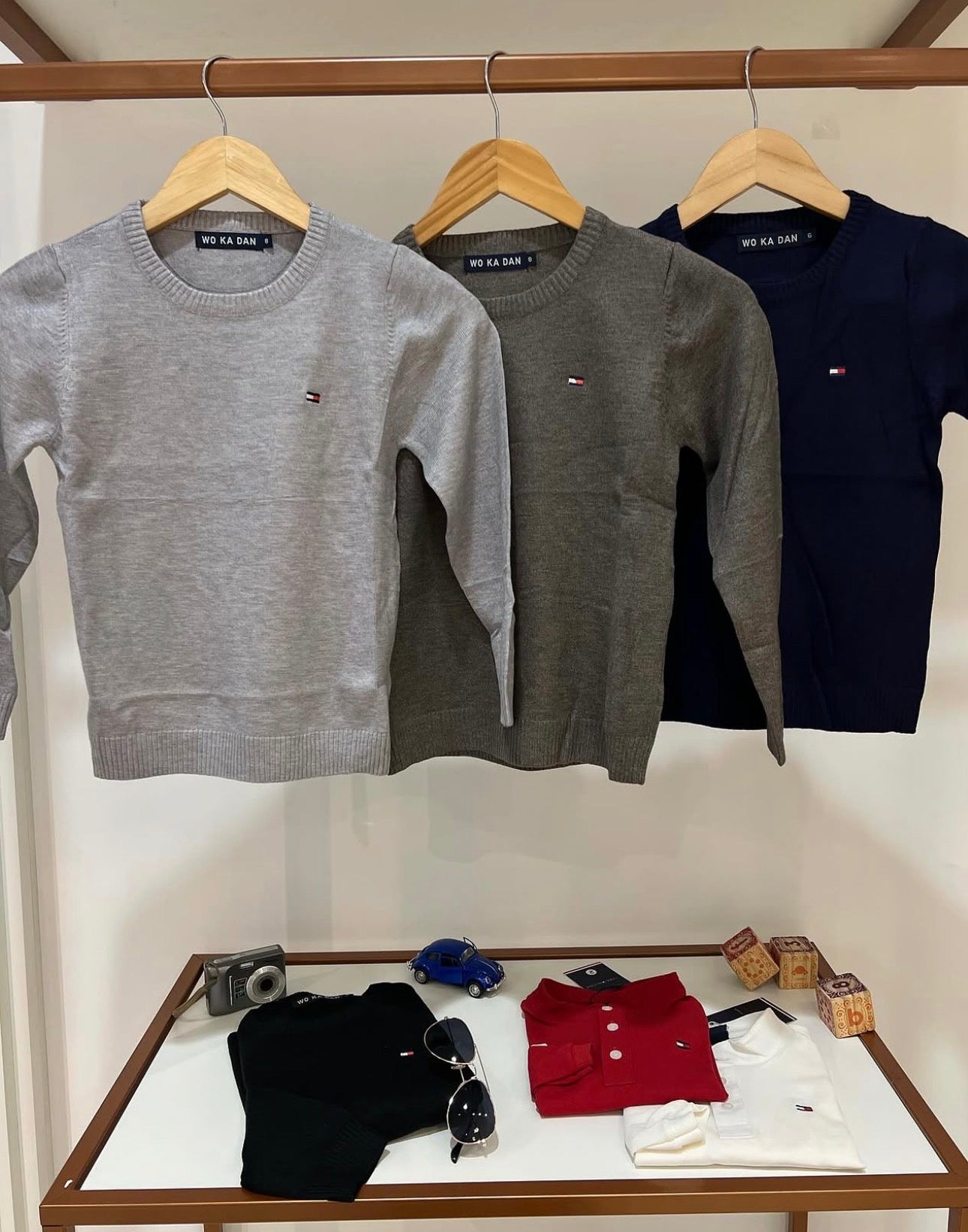 Sueter modal importado com detalhe bordado - Tommy Hilfiger