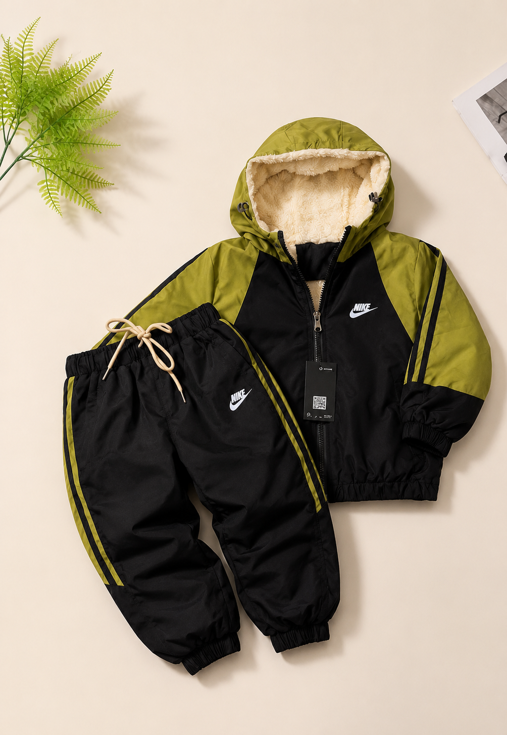Conjunto de tactel todo peluciado por dentro - Nike