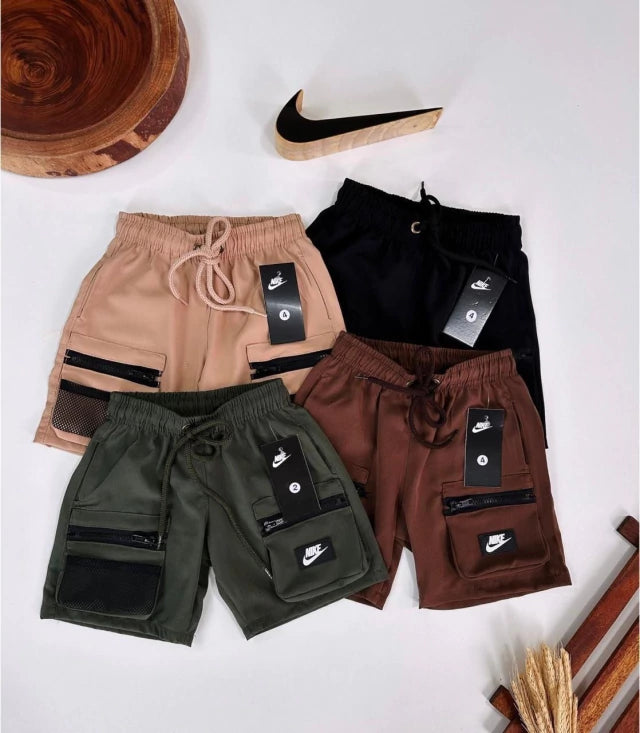 Bermuda de tactel com bolso - Nike