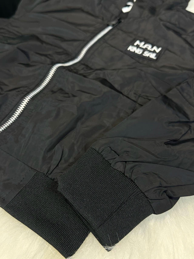 Jaqueta corta-vento importada