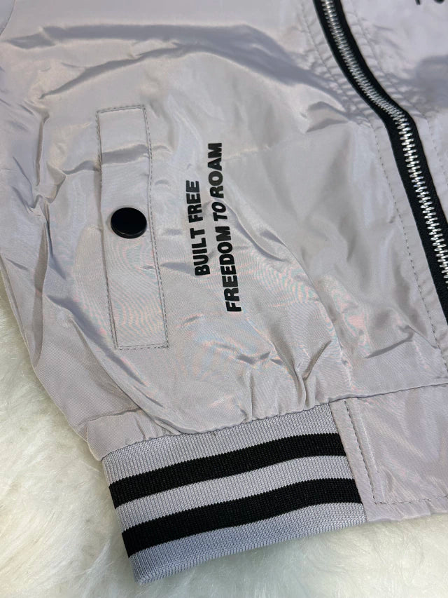 Jaqueta corta-vento importada