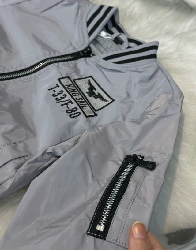 Jaqueta corta-vento importada