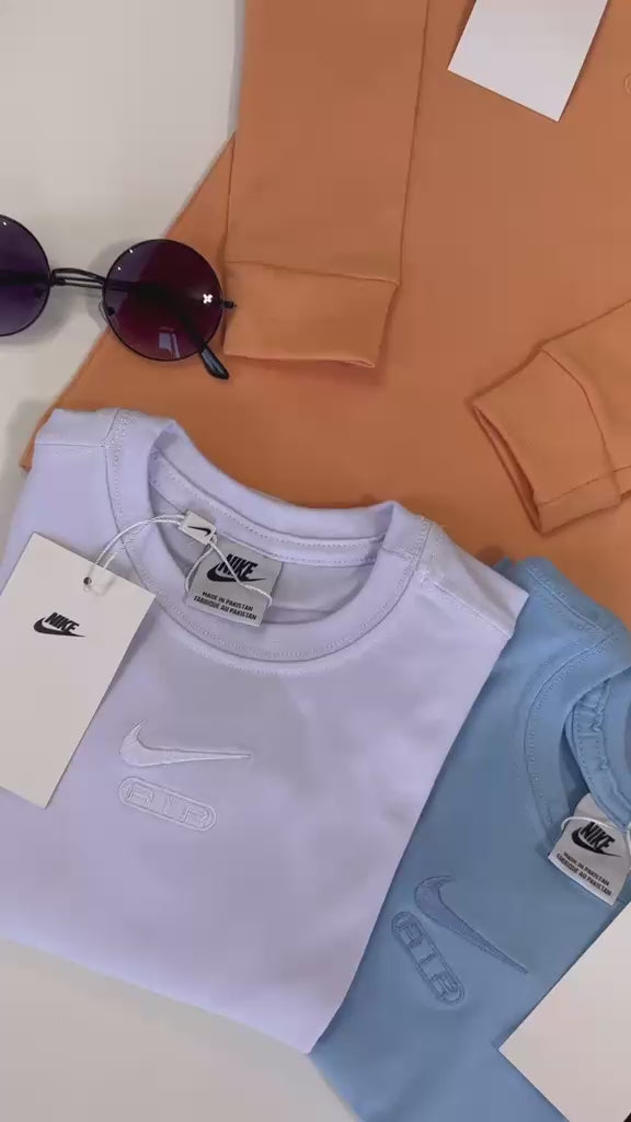 Camiseta manga longa bordada de algodão com elastano - Nike