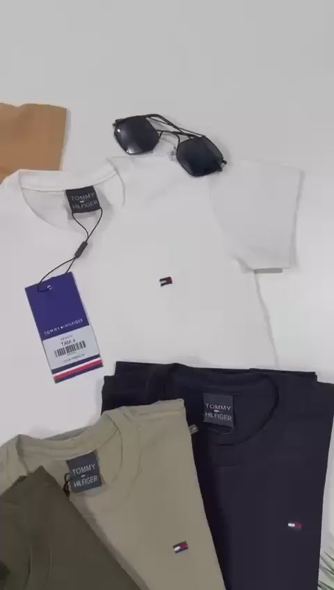Camiseta algodão com elastano bordada - Tommy