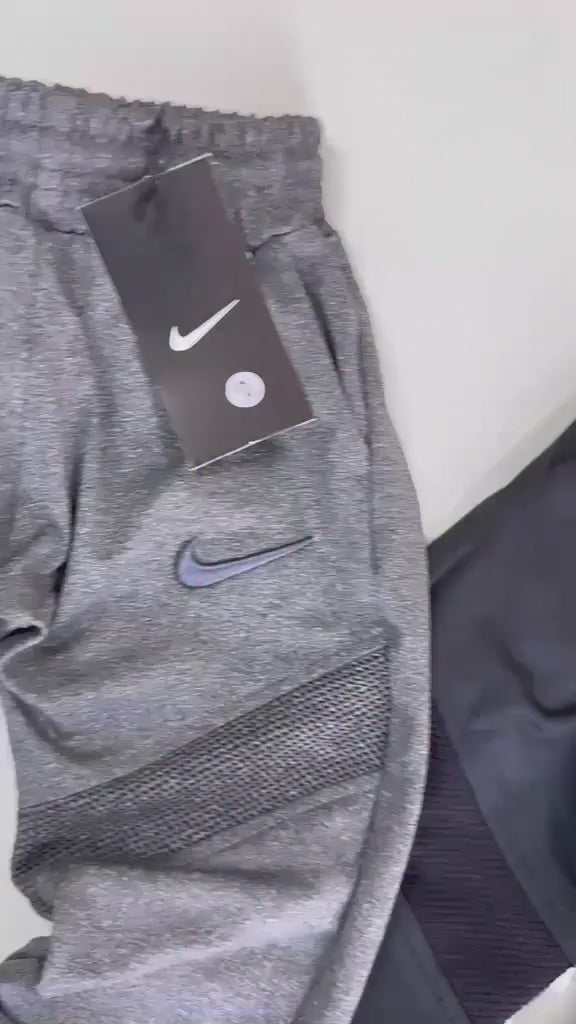 Calça helanca bordada - Nike