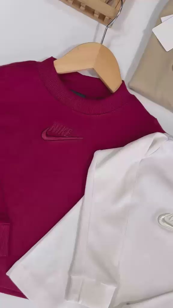 Camiseta manga longa suedine bordada - Nike