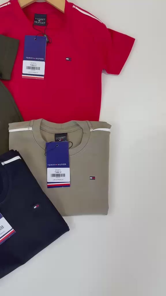 Camiseta manga curta bordada - Tommy